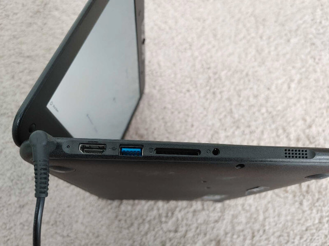 Lenovo N21 Chromebook - does not hold battery  in Laptops in Calgary - Image 3