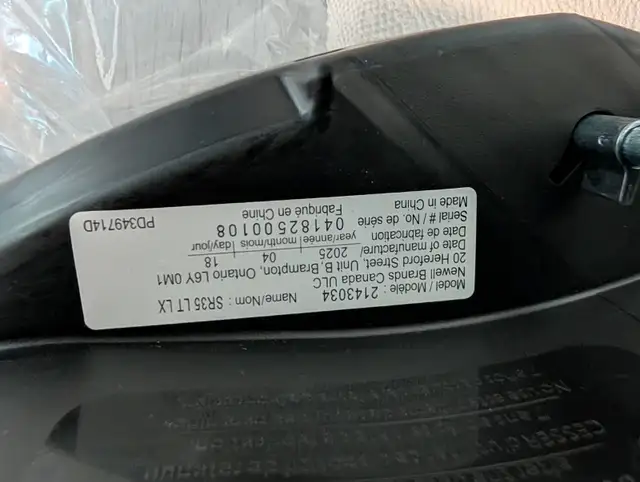 Graco SnugRide 35 Lite LX Infant Car Seat With Base in Strollers, Carriers & Car Seats in Oakville / Halton Region - Image 5