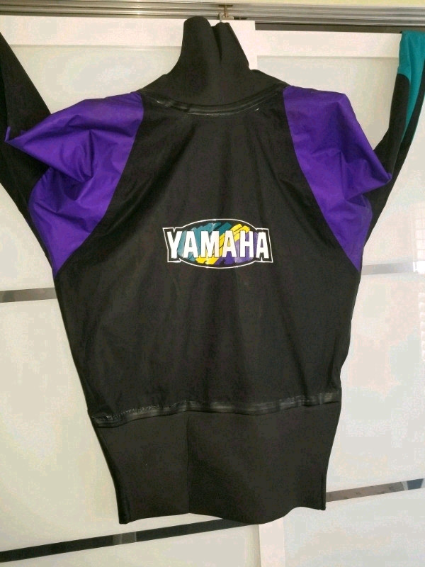 Yamaha Dry Suit Size Large in Water Sports in Barrie - Image 3
