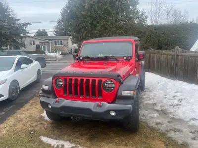 Jeep wrangler JL 2019 Manuel 6 vitesses Radio neuves Brake au 4 roue neuf 2025 Clutch neuve 2024 Air...