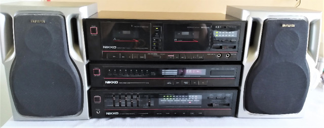Nikko NA40 Integrated Stereo System with Aiwa Speakers 40 watts in Stereo Systems & Home Theatre in City of Toronto