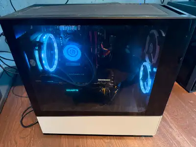 Selling my used CyberPower PC gaming PC featuring a Ryzen 7 3700X processor, 1TB of storage, 16GB of...