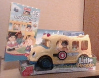 FISHER PRICE, Little People School Bus(includes story book)