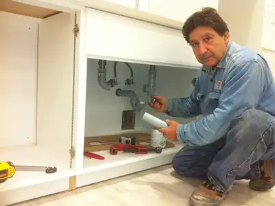 PLUMBERservice,DRAINS,in 1hr,MASTER PLUMBER,35Years,416 823 2312, View more