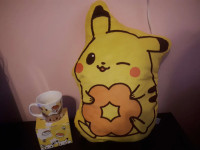Pokemon Pikachu cushion and cup set