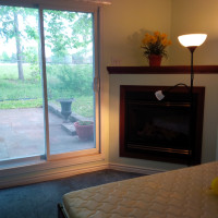 Beautiful first floor furnished room, close to Port Union & 401