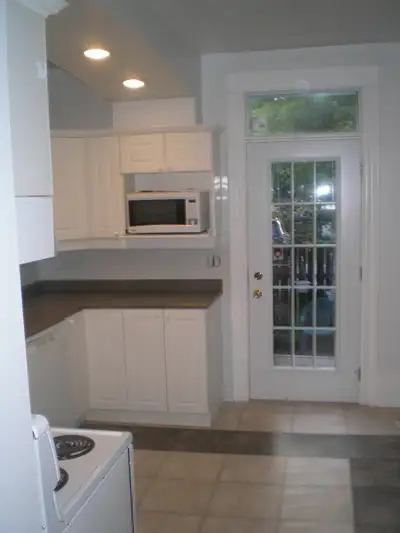 Attention university students a great room near Sandy Hill