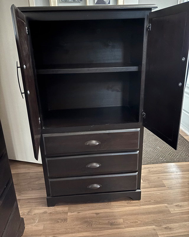 2 Dressers for Sale in Dressers & Wardrobes in Winnipeg - Image 3