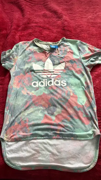 Adidas T-shirt/S, View more