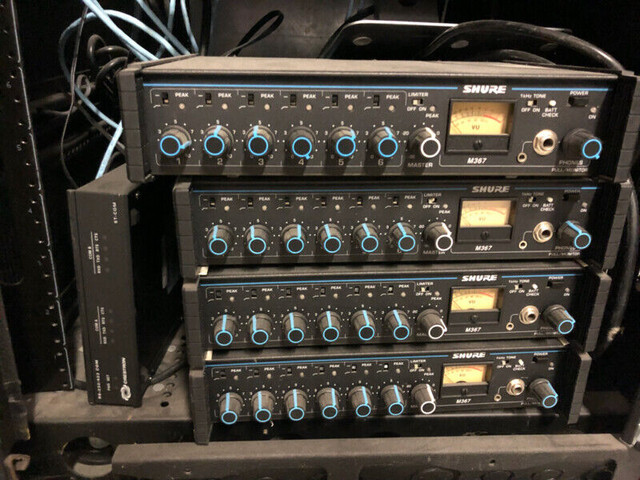 Shure M367 Six Input Rack Mount Mixer in Pro Audio & Recording Equipment in City of Toronto