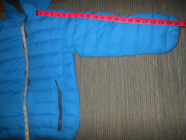 Down Jacket in Kids & Youth in City of Montréal - Image 5