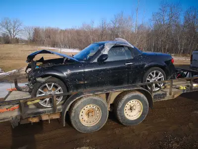 Parting out a 2015 Mazda MX-5 Miata Touring! 83,734 kilometers. Unfortunately, this Miata is beyond...