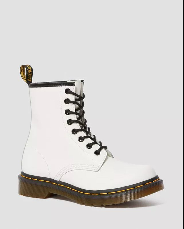 $85 White Doc Martens Ladies Boots Size 7L US in Women's - Shoes in Kitchener / Waterloo