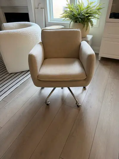 CB2 Hydraulic Office Chair, View more