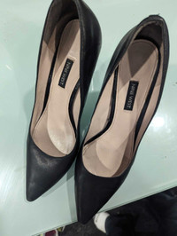 Nine west heels size 9