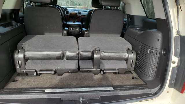 2007 Cadillac Escalade in Cars & Trucks in Calgary - Image 4