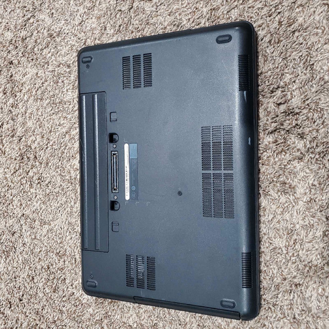 i5 Dell Latitude, great battery in Laptops in Windsor Region - Image 3