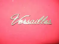 USED OEM 1977 VERSAILLES ( Lincoln ) Body Emblem,Ornament