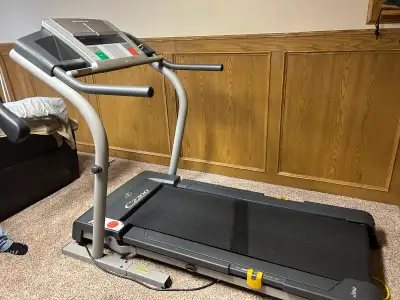 Treadmill - Nordictrack C2200, View more