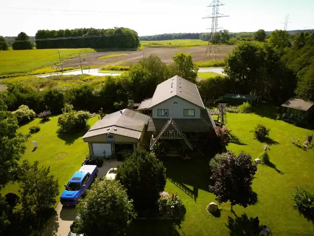 House for sale by owner in Houses for Sale in Kitchener / Waterloo - Image 3