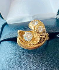 Exceptional custom 14Kt gold ring