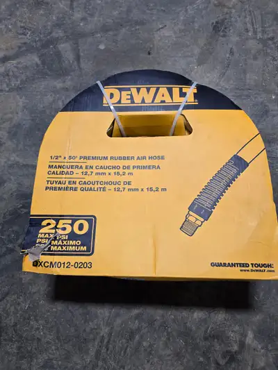 NEW Dewalt Air Hose 1/2X50 250 Max PSI, View more