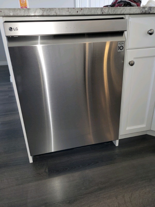 LG 24 in Stainless Steel built in dishwasher Dishwashers Edmonton