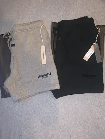 Fear Of God Essentials Shorts & Tee Size Large, View more