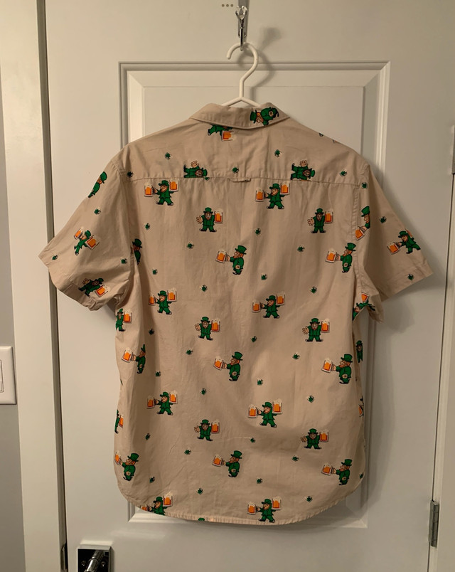 St. Patrick’s Day Pattern Button Up Shirt - Size L in Men's in Winnipeg - Image 2