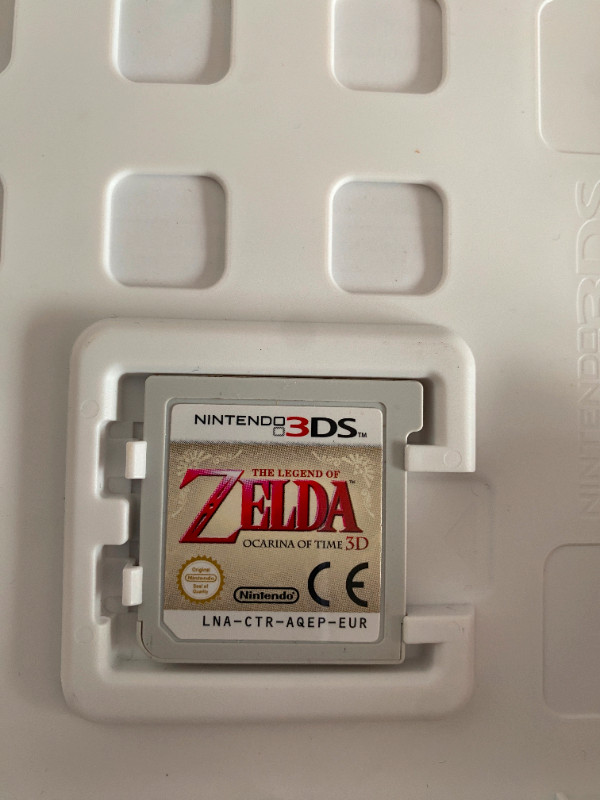 3DS GAMES | Zelda: Ocarina of Time + Animal Crossing: New Leaf in Nintendo DS in Ottawa - Image 2