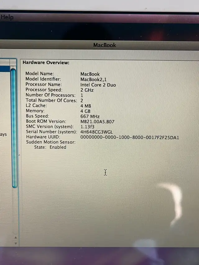 MacBook Intel Core 2 Duo in Laptops in Belleville - Image 4