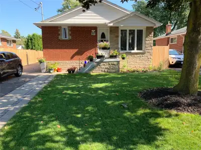 ✨ Bright 2-Bedroom Basement Apartment – David Ave, Hamilton