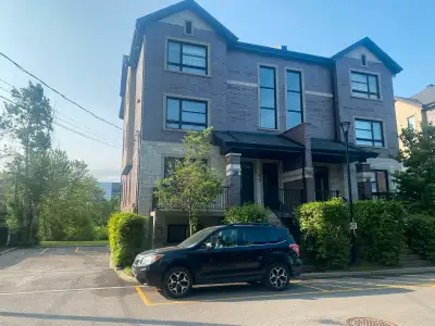 Condo 4 1/2. Ste-Dorothée