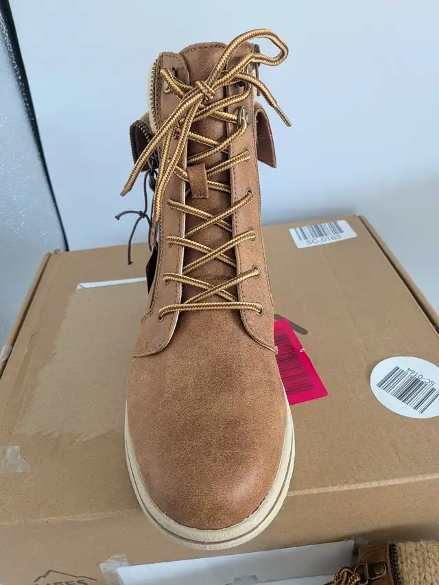 Cliffs by White Mountain Boots Size 9 Wide in Women's - Shoes in Markham / York Region - Image 9