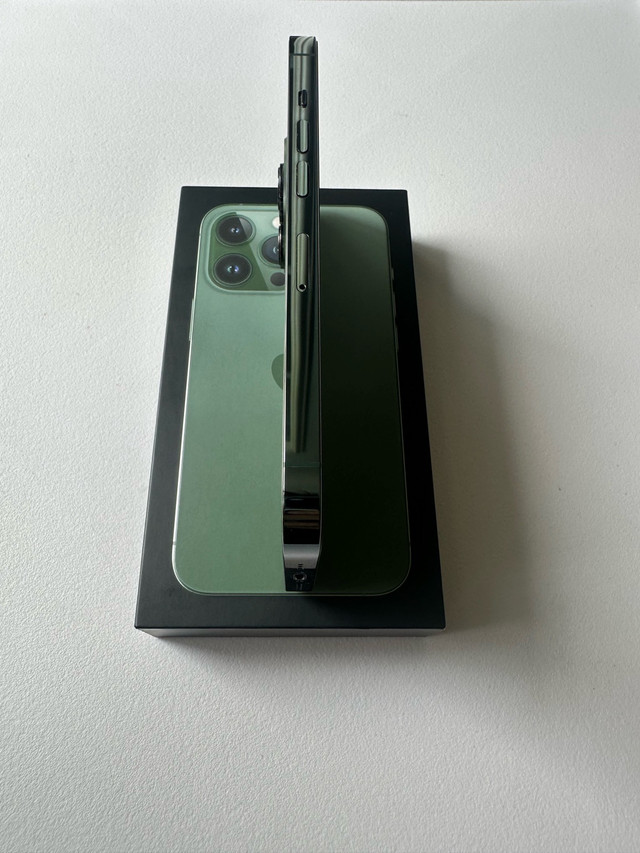 iPhone 13 Pro – 128 Go – Vert alpin dans Téléphones cellulaires  à Longueuil/Rive Sud - Image 3
