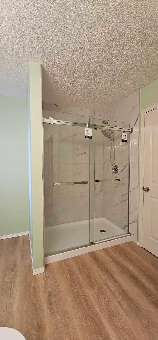 PROFESSIONAL RENOVATIONS 594614293942784007