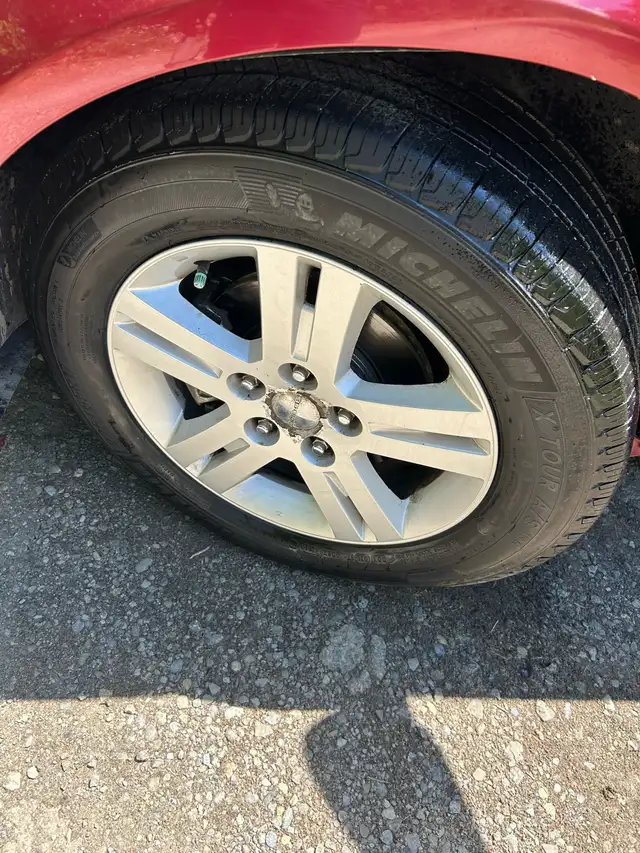 RUSTPROOFED Caravan CREW w/Backup Camera Sliding Doors.510370404212428808