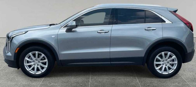 2023 Cadillac XT4-- with warranty in Cars & Trucks in St. Catharines - Image 4