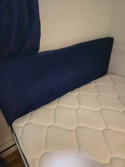 Lit Queen COMPLET (Acheté sur Amazon) – Matelas+Base et Tête de, View more