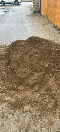 Free base gravel - ~1/2 yd you dig! 