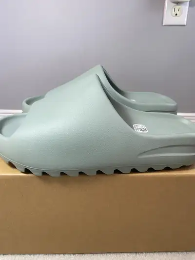 Yeezy Slides Salt - sz 13, View more