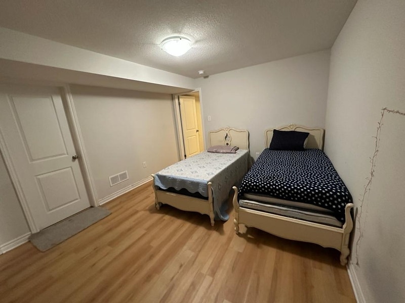 Room for Rent near main campus Fanshawe College | Room Rentals ...