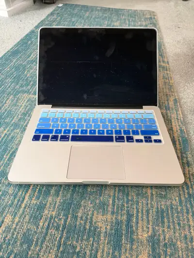 MacBook Pro (Retina, 13-inch, Early 2015) Well-kept and fully functional MacBook Pro. Great everyday...