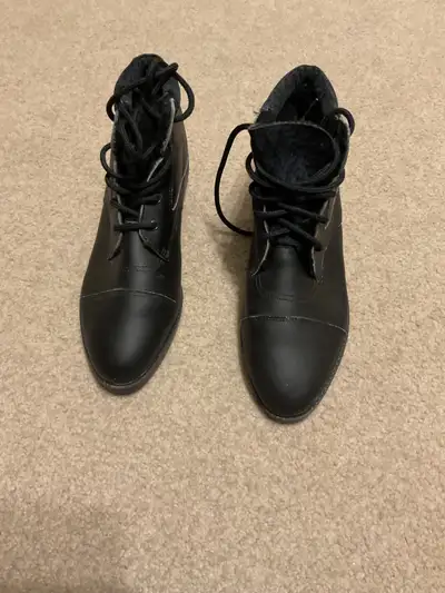 Women’s 8 Winter Boot - Kanata, View more