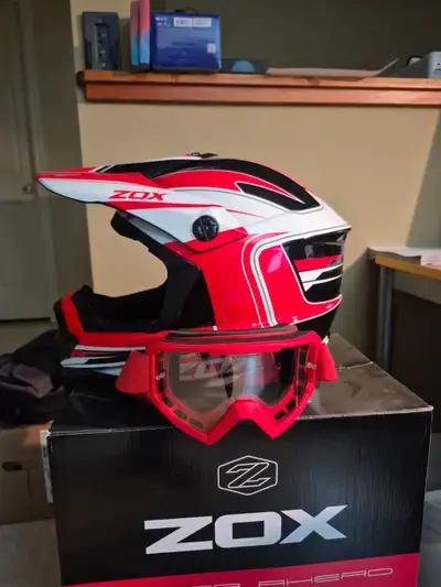 Zox Helmets – 2 Rush Model Lucid Red Colour Large & Medium Sizes. Large worn once. Medium never worn...