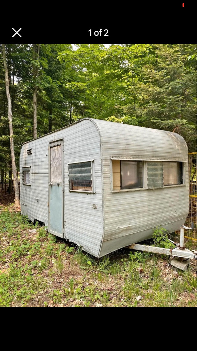 10 vintage retro camper trailers travel park camp office bunkie. in Park Models in Barrie - Image 4
