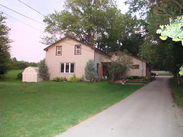 2 br semi-detached home for rent