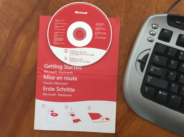 Microsoft Computer PC Digital Media Pro Keyboard 1031 - LIKE NEW in Mice, Keyboards & Webcams in Calgary - Image 7