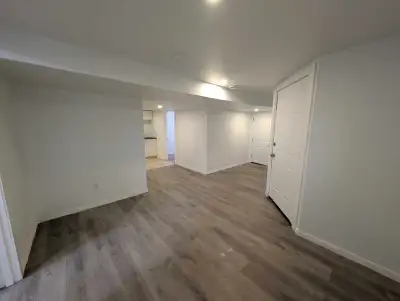 Updated 2 Bedroom Basement Suite Available now! This bright and clean 2 bedroom basement suite featu...