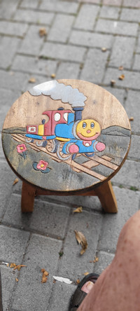 THOMAS THE TRAIN Wood Toddler Chair/Foot Stool